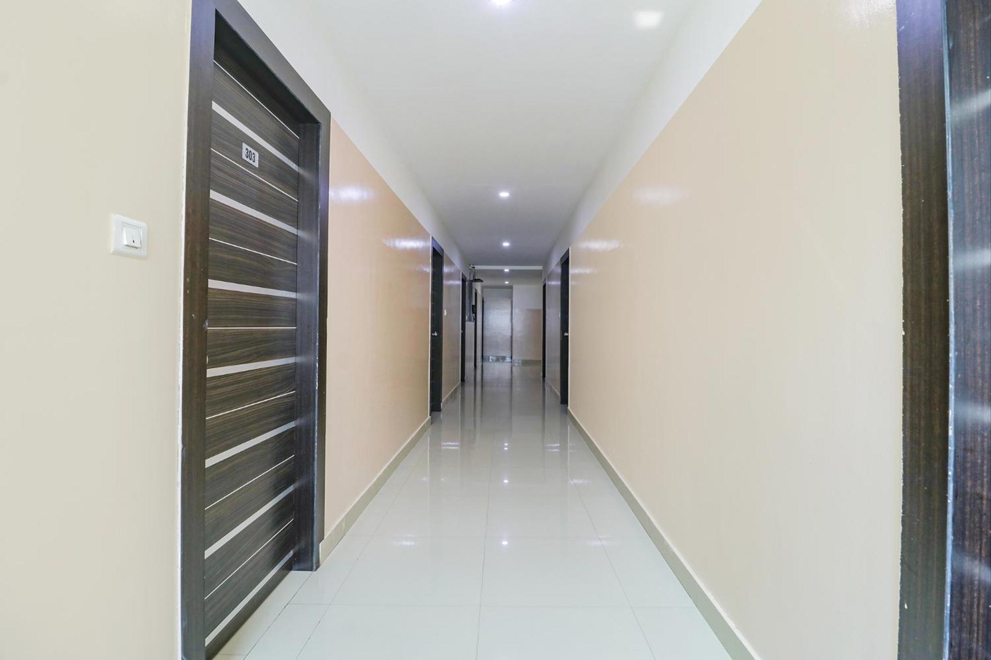 Fabhotel Champion Residency - Kr Puram Bangalore Exteriör bild