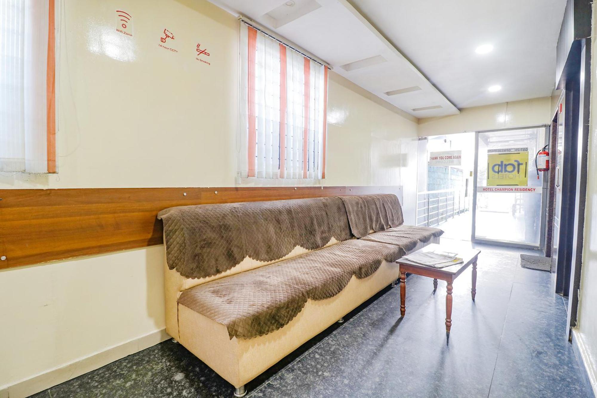 Fabhotel Champion Residency - Kr Puram Bangalore Exteriör bild